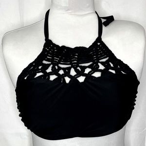 Xhiliration High Neck Boho Bikini Top | Size D/DD
